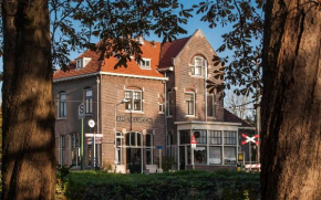 Отель Station Amstelveen  Амстелвеен